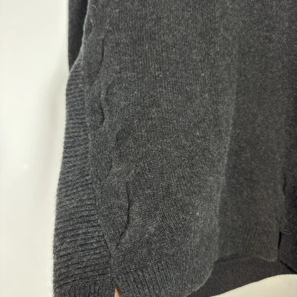 Garnet Hill 100% Cashmere Sweater Womens Medium Gray Mock Neck Ribbed Cable - Picture 2 of 10